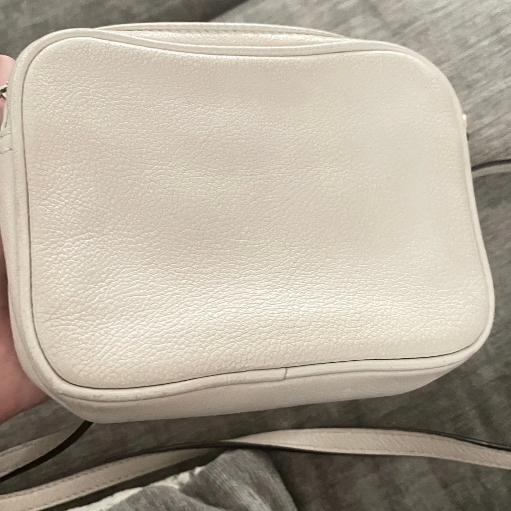 Michael kors cross body creme bag